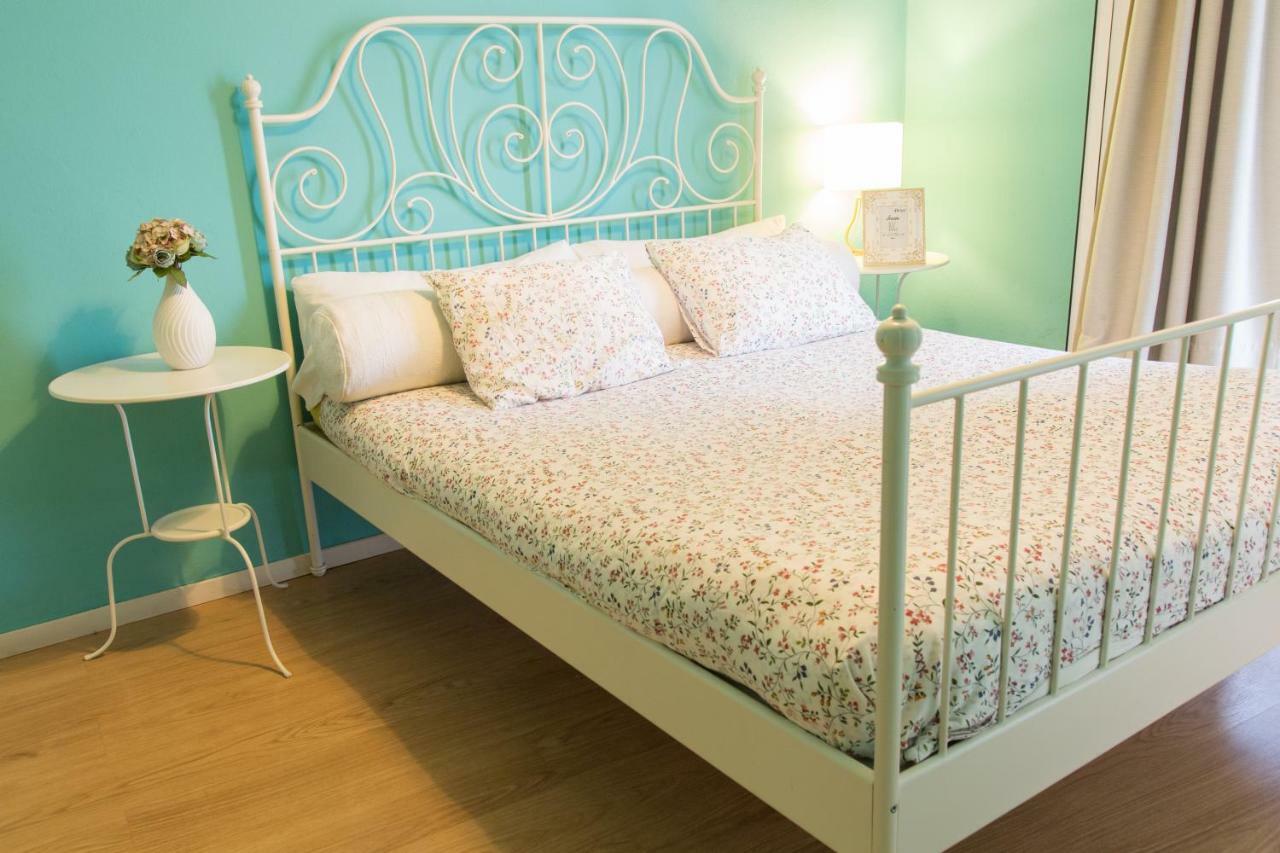 Hostal Five Gates Осуна Экстерьер фото